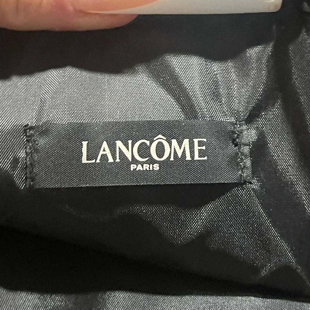Lancôme Black Pink Makeup Bag - Gently Used​ - Picture 4 of 5